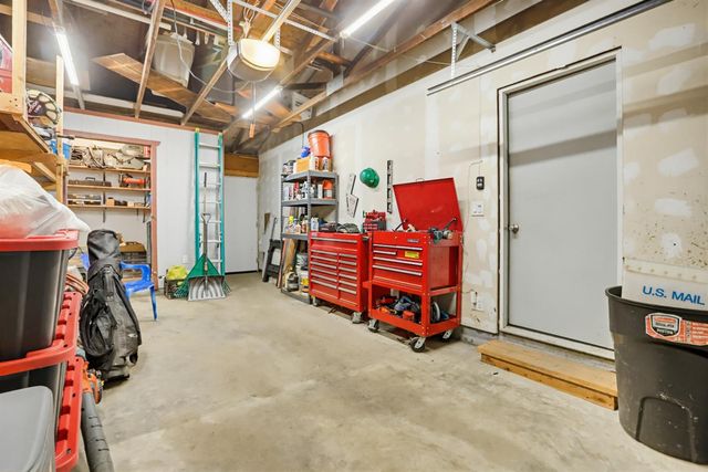16366 Banner Quaker Hill Rd, Nevada City, CA 95959