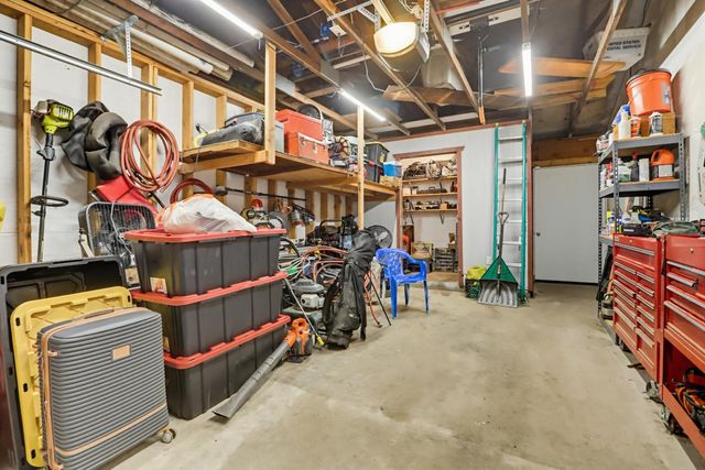 16366 Banner Quaker Hill Rd, Nevada City, CA 95959