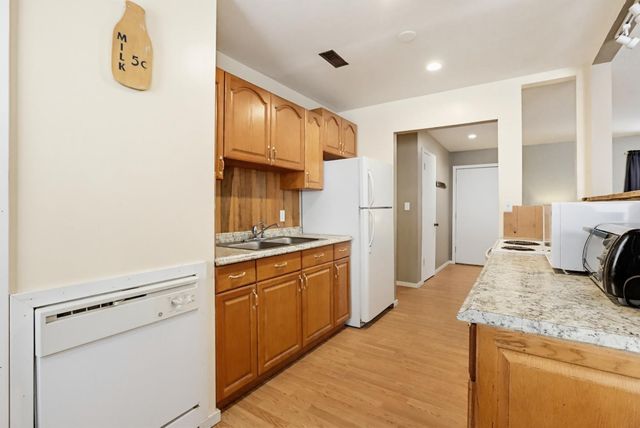 16366 Banner Quaker Hill Rd, Nevada City, CA 95959