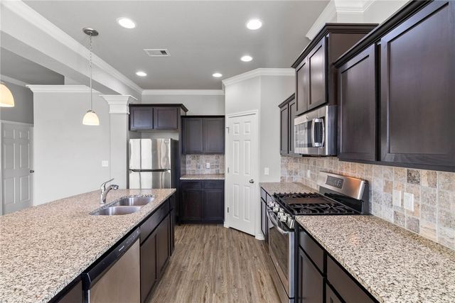 2213 Oso Bay Preserve Dr, Corpus Christi, TX 78414