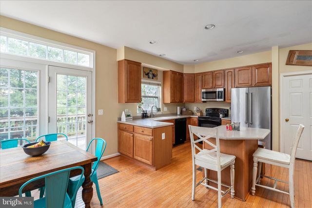 222 STEPHENS RUN ST, Stephens City, VA 22655