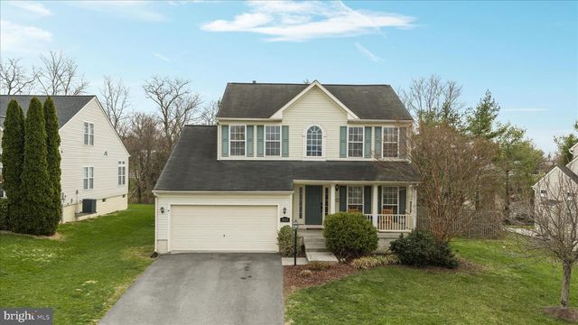 222 STEPHENS RUN ST, Stephens City, VA 22655