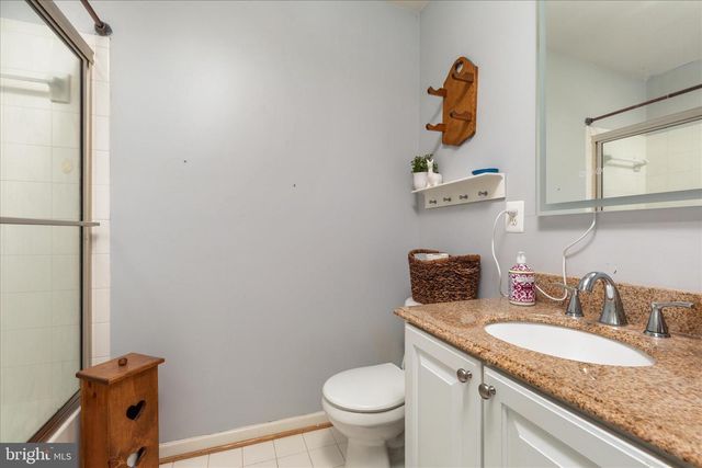 222 STEPHENS RUN ST, Stephens City, VA 22655