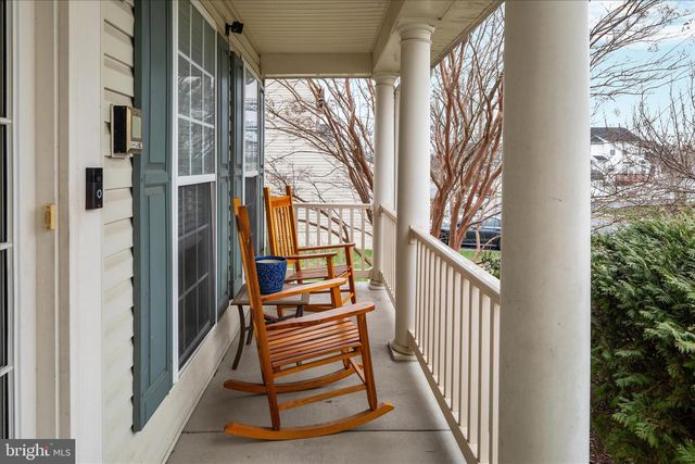 222 STEPHENS RUN ST, Stephens City, VA 22655