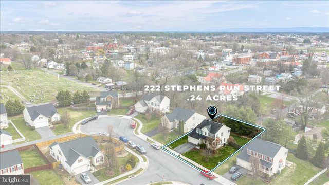 222 STEPHENS RUN ST, Stephens City, VA 22655