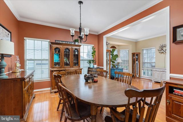 222 STEPHENS RUN ST, Stephens City, VA 22655