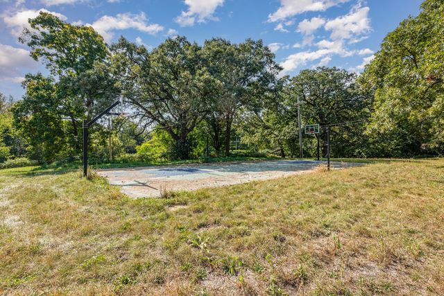 1626 State Route 31, Oswego, IL 60543