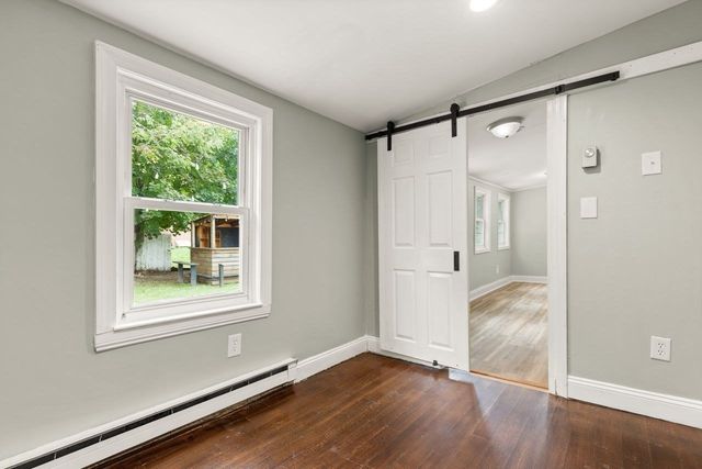 519 Turnpike St, Easton, MA 02375