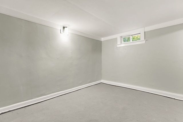 519 Turnpike St, Easton, MA 02375