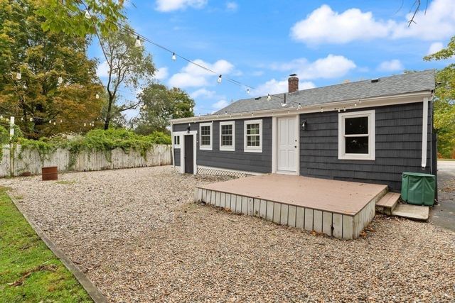 519 Turnpike St, Easton, MA 02375