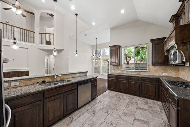 1196 Bentgrass Drive, Frisco, TX 75036