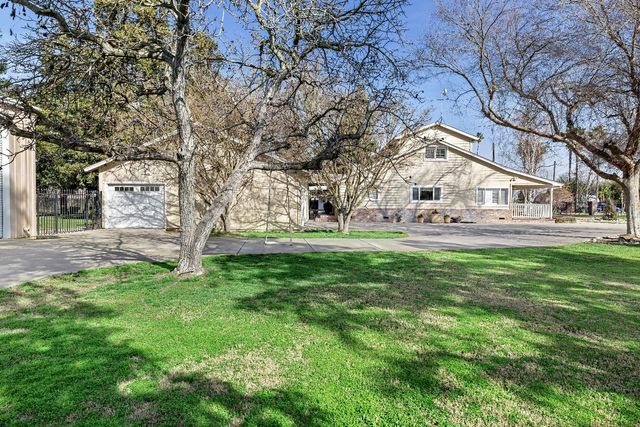 1119 N Verduga Rd, Turlock, CA 95380