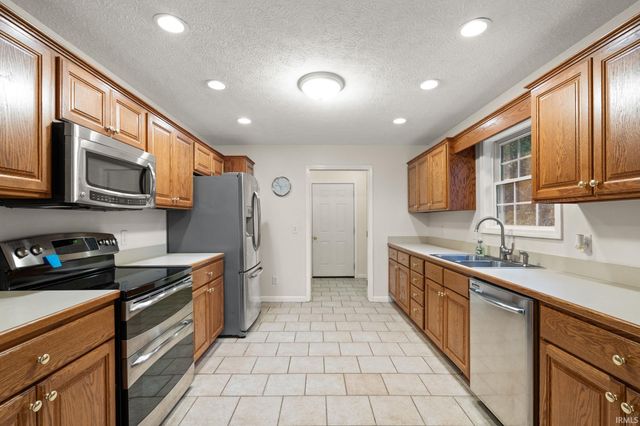 1308 Cemetery Road, New Salisbury, IN 47161