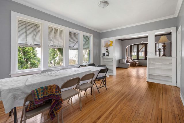 11527 S La Salle Street, Chicago, IL 60628