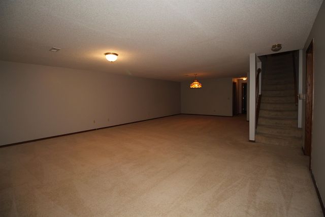 1114 S Longford St, Wichita, KS 67207