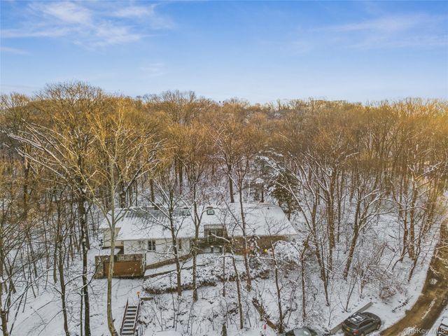 383 254th Street, Bronx, NY 10471