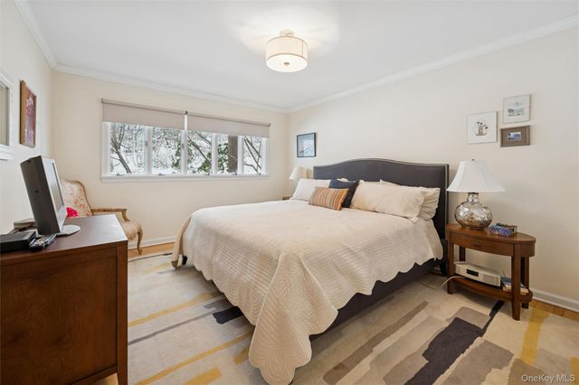 383 254th Street, Bronx, NY 10471