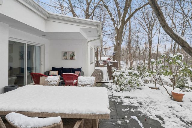 383 254th Street, Bronx, NY 10471