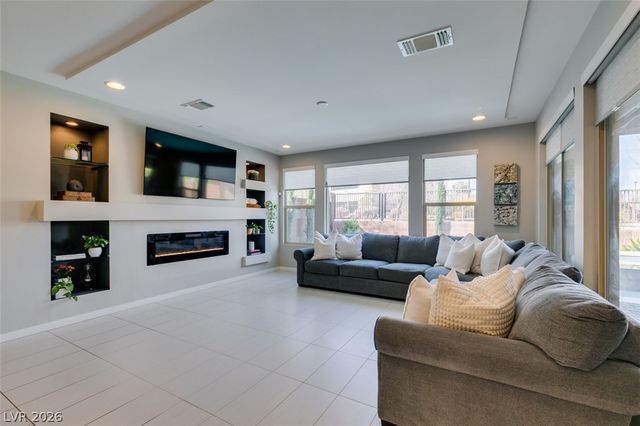 10238 Kesington Drive, Las Vegas, NV 89135