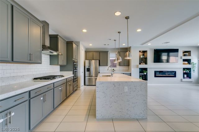 10238 Kesington Drive, Las Vegas, NV 89135