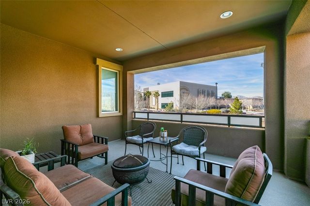 10238 Kesington Drive, Las Vegas, NV 89135