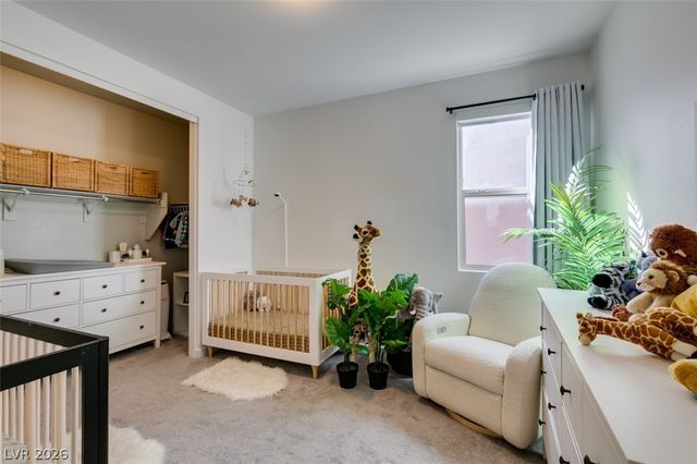 10238 Kesington Drive, Las Vegas, NV 89135