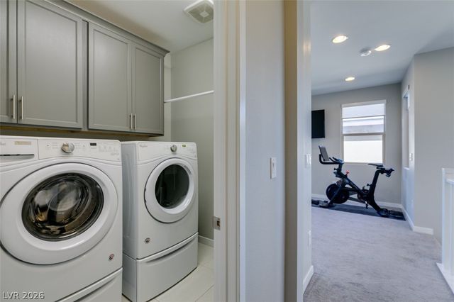 10238 Kesington Drive, Las Vegas, NV 89135