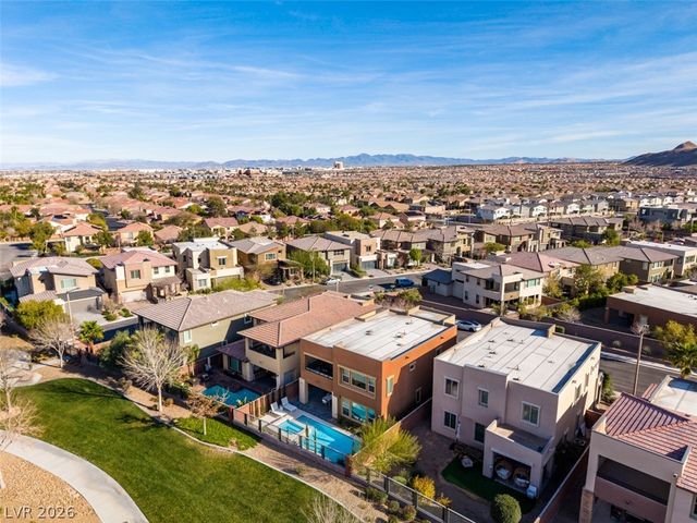 10238 Kesington Drive, Las Vegas, NV 89135