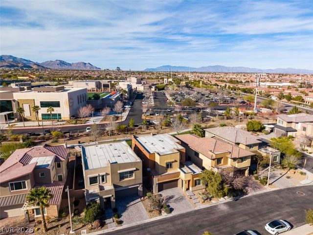 10238 Kesington Drive, Las Vegas, NV 89135