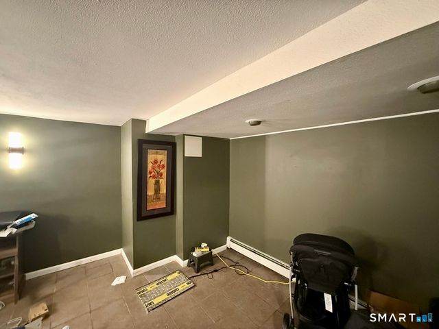 16 Ledger Street, Hartford, CT 06106