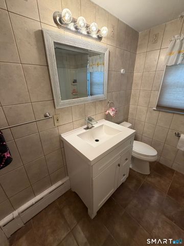 16 Ledger Street, Hartford, CT 06106