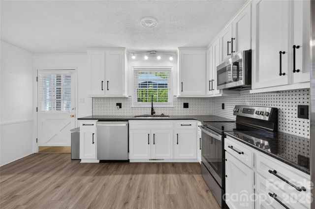 2602 Shearer Drive, Statesville, NC 28625