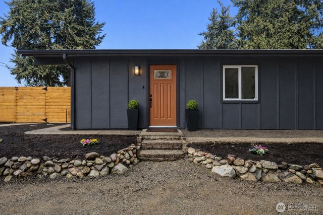 35631 13th Avenue SW, Federal Way, WA 98023