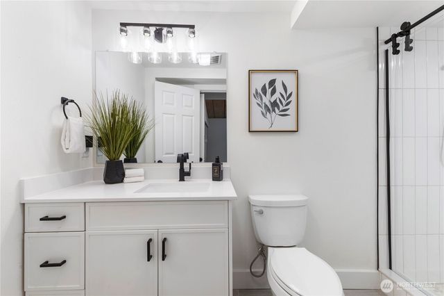 35631 13th Avenue SW, Federal Way, WA 98023