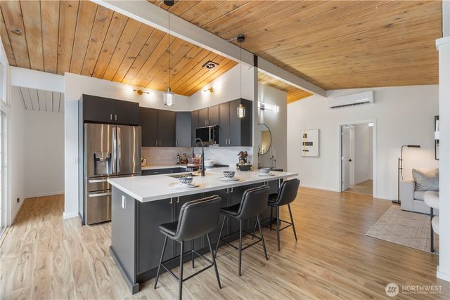 35631 13th Avenue SW, Federal Way, WA 98023