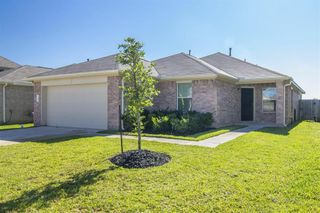 18 Leisure Shore Court, Manvel, TX 77578