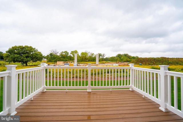 144 ADA HIGHTOWER AVE, Pennington, NJ 08534