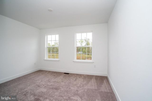 144 ADA HIGHTOWER AVE, Pennington, NJ 08534