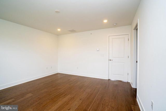 144 ADA HIGHTOWER AVE, Pennington, NJ 08534