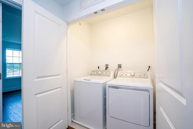 144 ADA HIGHTOWER AVE, Pennington, NJ 08534