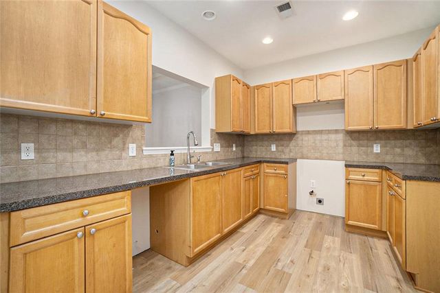 3233 Abbott Drive SW, Powder Springs, GA 30127