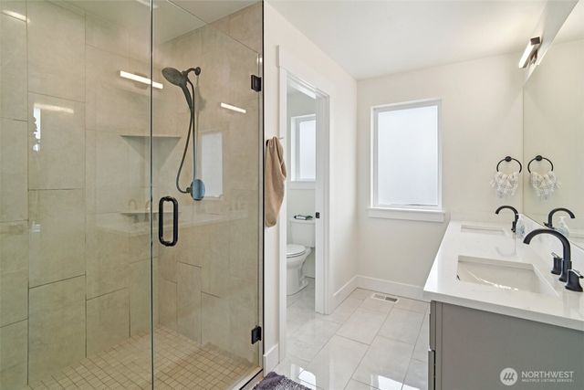 18300 121st Place SE, Renton, WA 98058