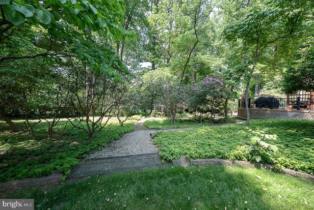 3303 GREENE COUNTRIE DR, Newtown Square, PA 19073
