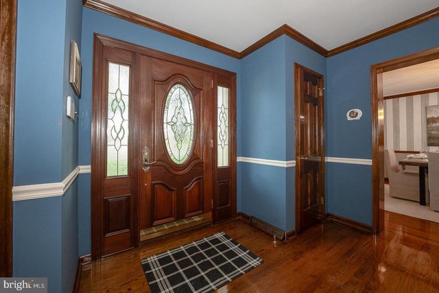 3303 GREENE COUNTRIE DR, Newtown Square, PA 19073