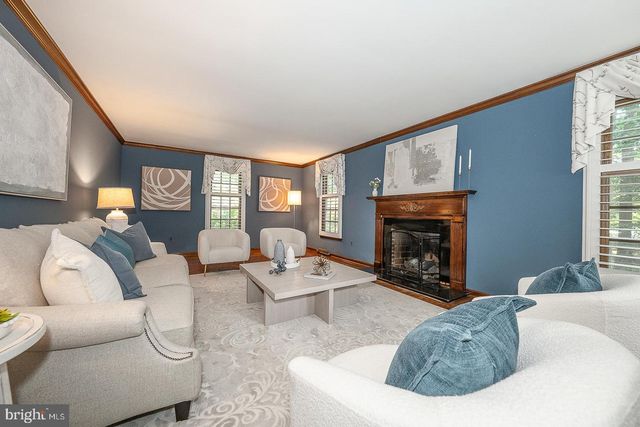 3303 GREENE COUNTRIE DR, Newtown Square, PA 19073