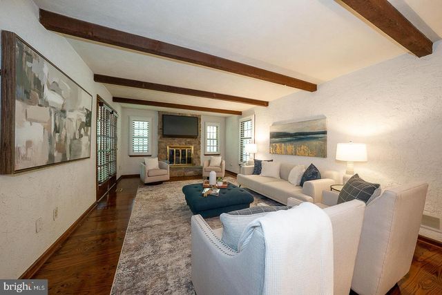 3303 GREENE COUNTRIE DR, Newtown Square, PA 19073