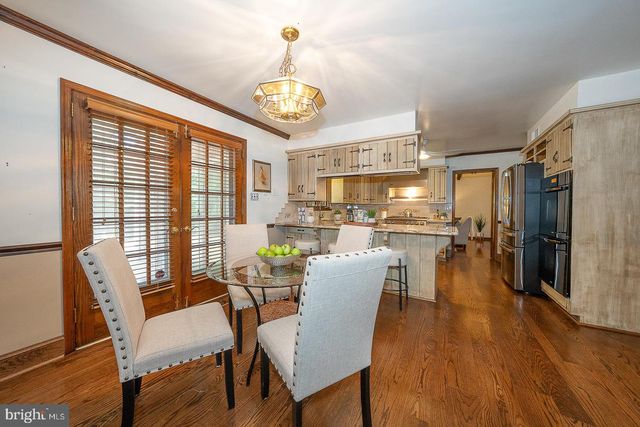 3303 GREENE COUNTRIE DR, Newtown Square, PA 19073