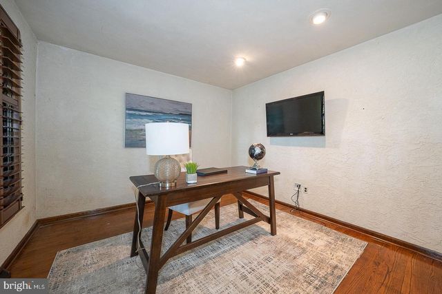 3303 GREENE COUNTRIE DR, Newtown Square, PA 19073