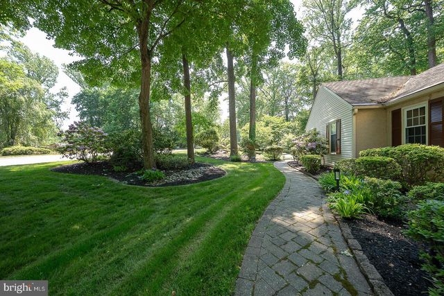 3303 GREENE COUNTRIE DR, Newtown Square, PA 19073
