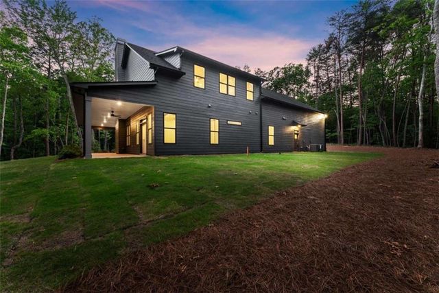 124 Fox Valley Road, Clarkesville, GA 30523